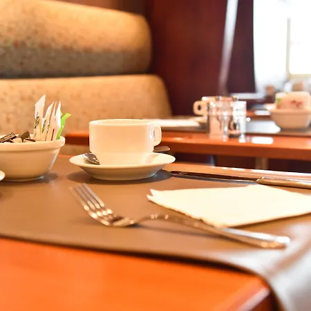 Calais-centre By Ihg Hotell Calais