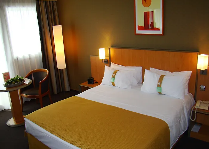 Calais-centre By Ihg 4* Calais