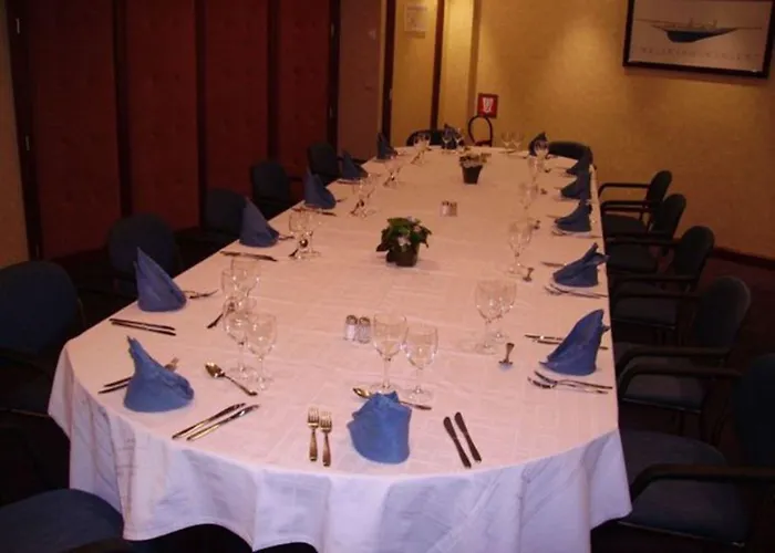 Hotel Calais-centre By Ihg Calais