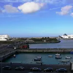 Calais-centre By Ihg Hotel 4*