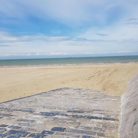 Calais-centre By Ihg 4*