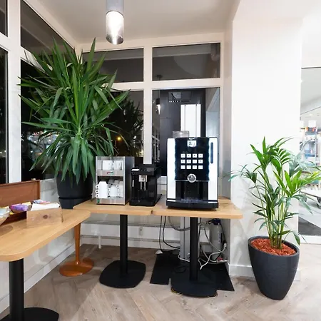 מלון Calais-centre By Ihg