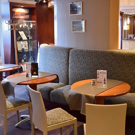 Hotel Calais-centre By Ihg 4*