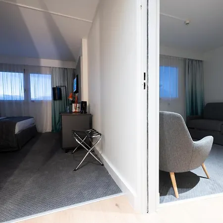 Hotel Calais-centre By Ihg Calais