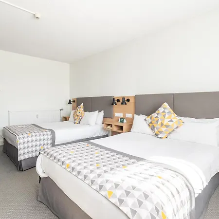 - Centre Car Ferry By Ihg 4*
