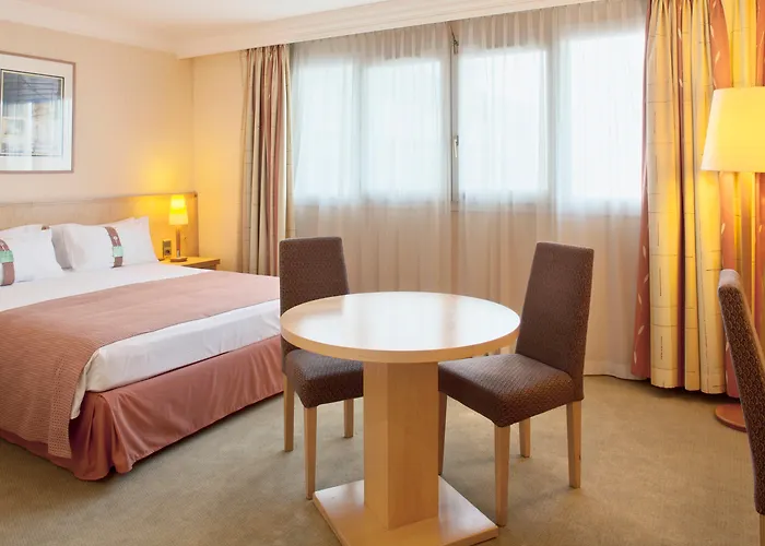 Hotel Calais-centre By Ihg Calais