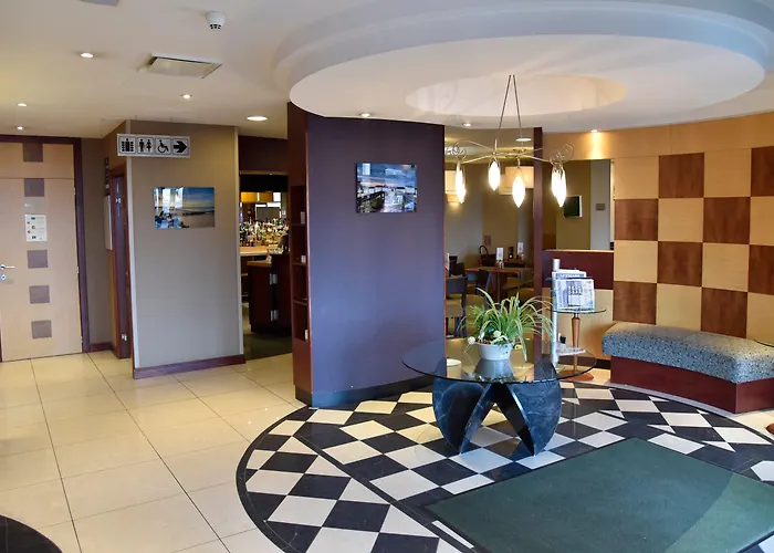 Hotel Calais-centre By Ihg