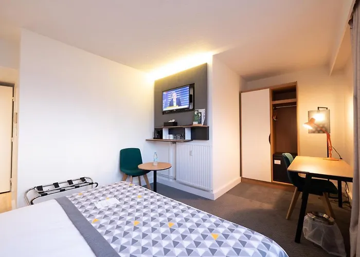 Calais-centre By Ihg 4*