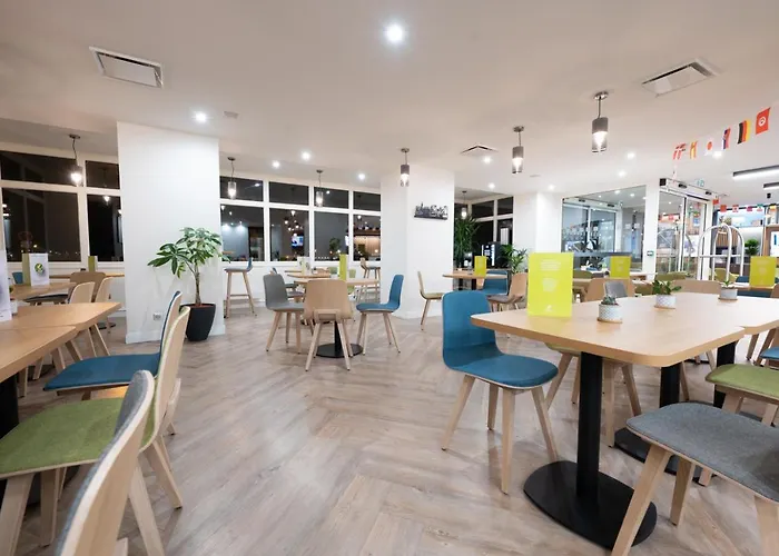 Calais-centre By Ihg Hotel 4*