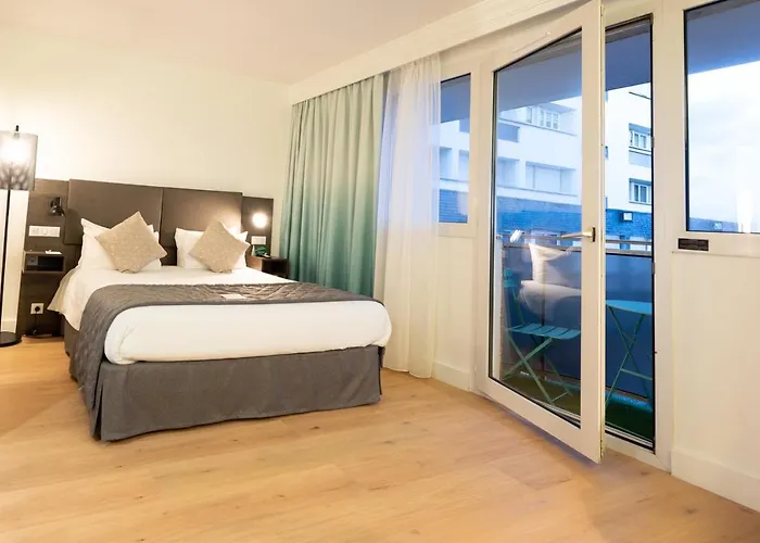 Hotel Calais-centre By Ihg Calais