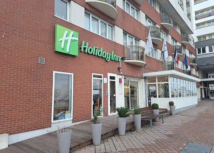 Hotel Calais-centre By Ihg 4*